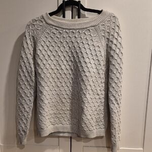 💙Old Navy Cream Cable Knit Scoop-Neck Sweater